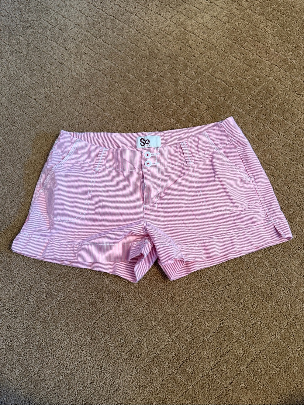 SO Red And White Mid Rise Pin Stripe Shorts Women’s Size 13